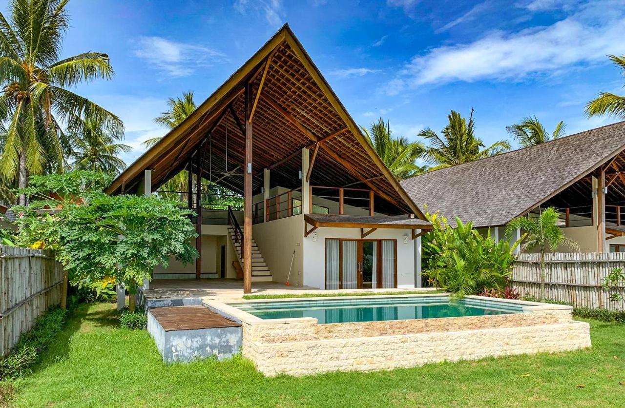 סקוטונג The Club Villas Lombok מראה חיצוני תמונה